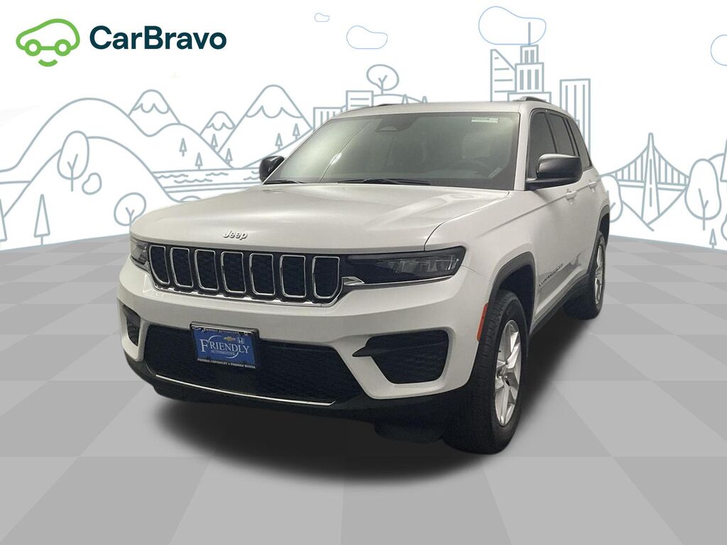 2025 Jeep Grand Cherokee Laredo X 4x4 — photo 1 of 7