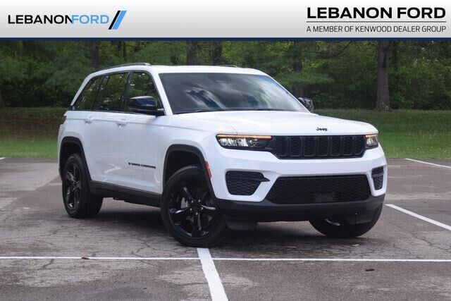 2024 Jeep Grand Cherokee Laredo