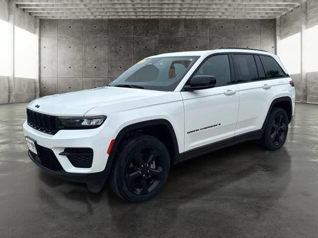 2023 Jeep Grand Cherokee Laredo