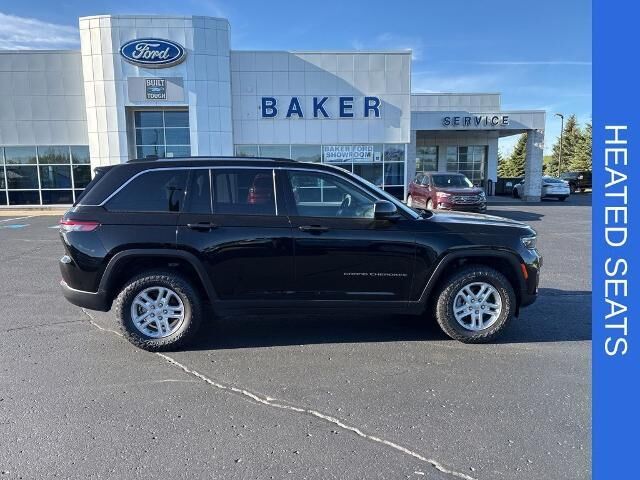 2023 Jeep Grand Cherokee Laredo X