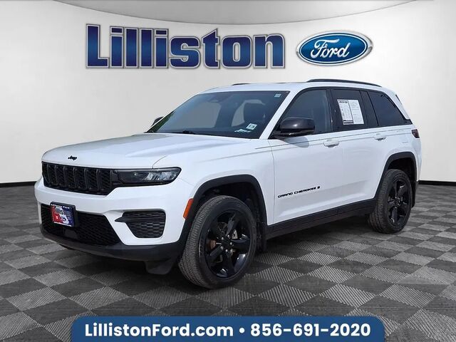 2023 Jeep Grand Cherokee Laredo