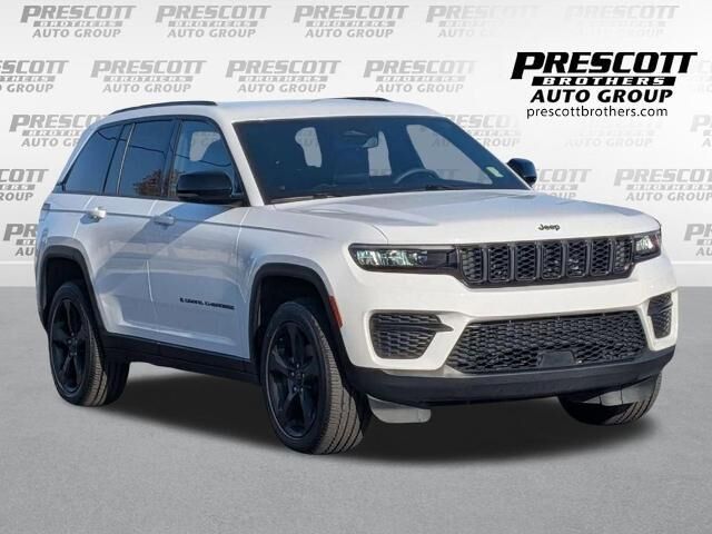 2024 Jeep Grand Cherokee Laredo
