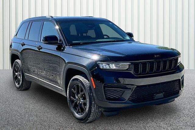2024 Jeep Grand Cherokee Laredo