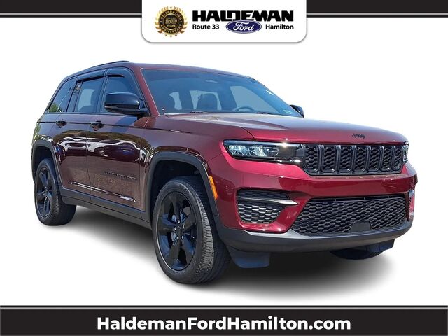 2024 Jeep Grand Cherokee Laredo