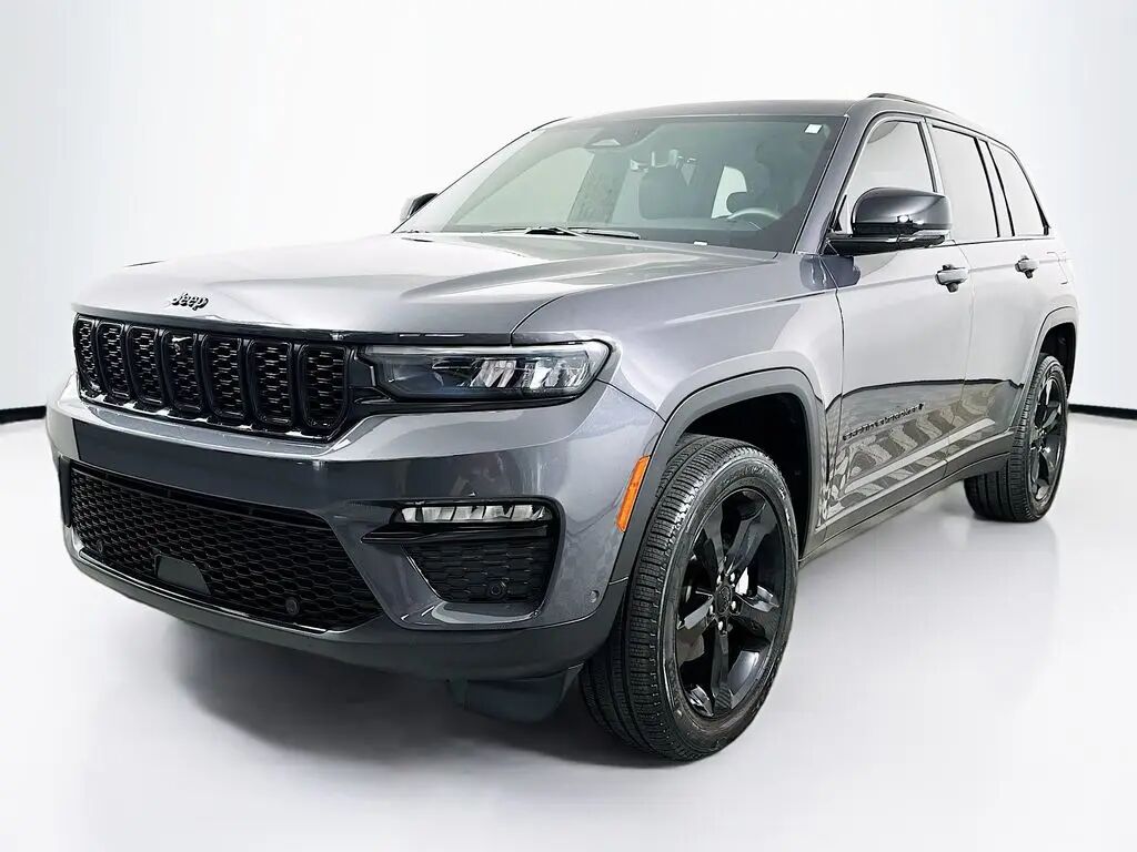 2024 Jeep Grand Cherokee Limited — photo 1 of 14