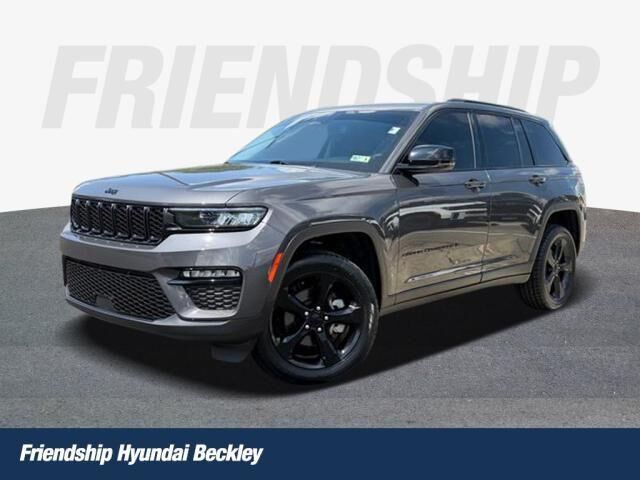 2024 Jeep Grand Cherokee Limited — photo 1 of 13