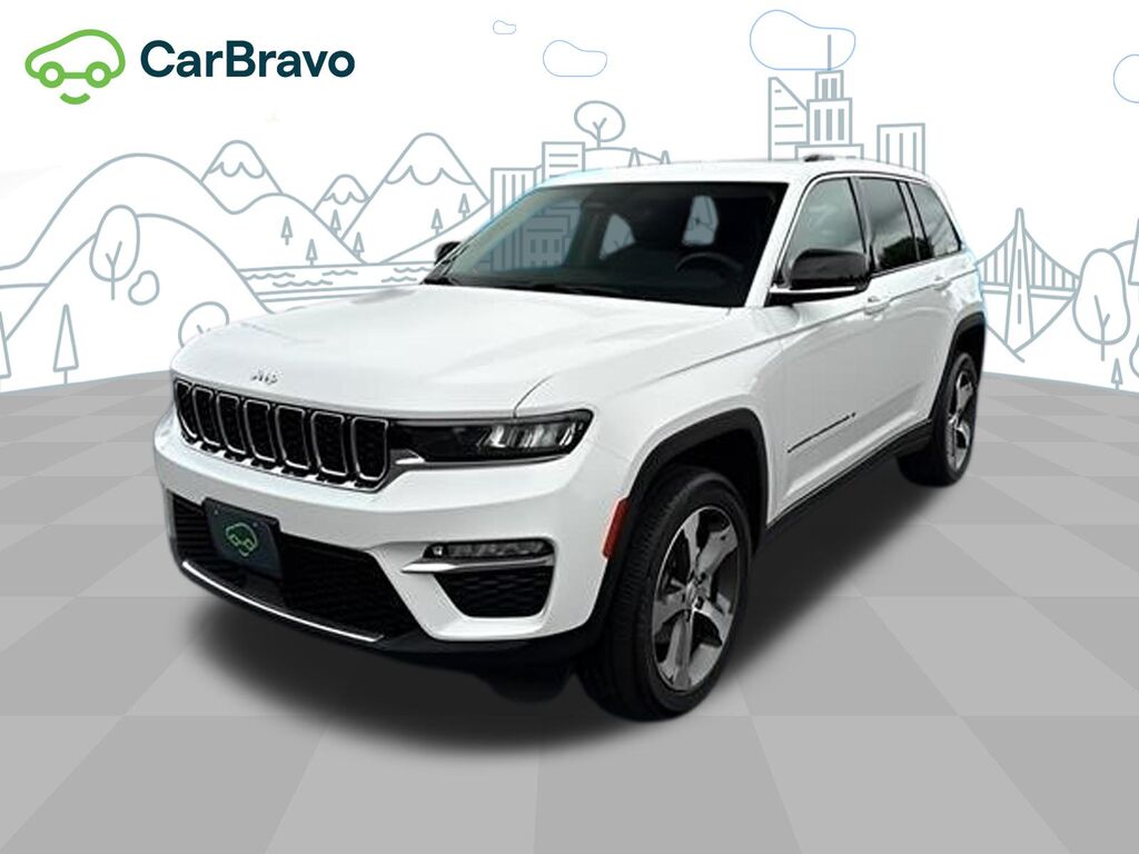 2023 Jeep Grand Cherokee Limited 4x4 — photo 1 of 6
