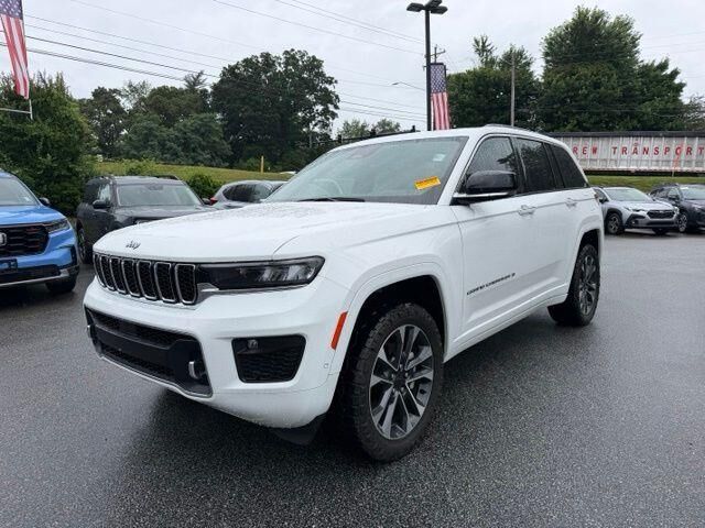 2023 Jeep Grand Cherokee Overland