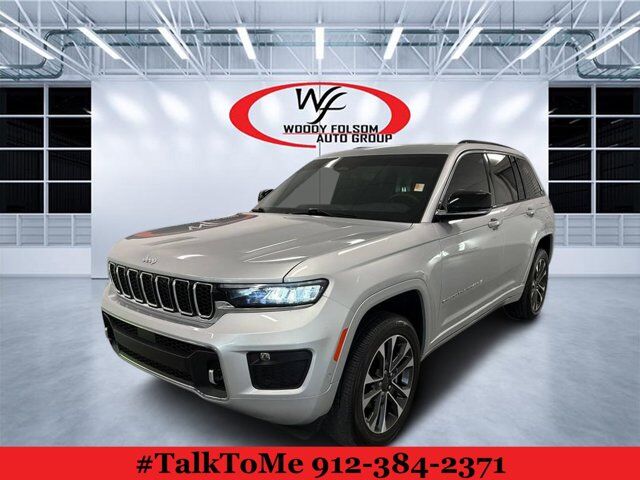 2025 Jeep Grand Cherokee Overland — photo 1 of 7