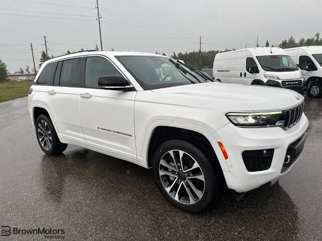 2023 Jeep Grand Cherokee Overland