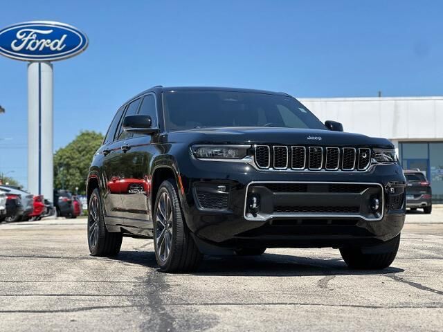 2023 Jeep Grand Cherokee Overland