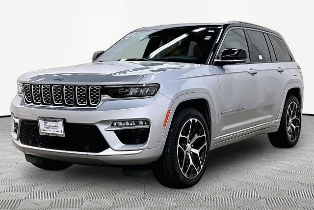 2022 Jeep Grand Cherokee Summit