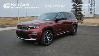 2022 Jeep Grand Cherokee Summit