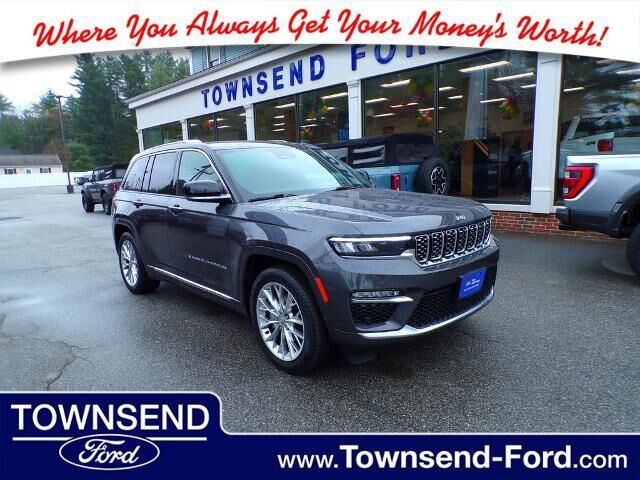 2023 Jeep Grand Cherokee Summit