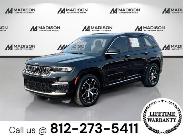 2022 Jeep Grand Cherokee Summit