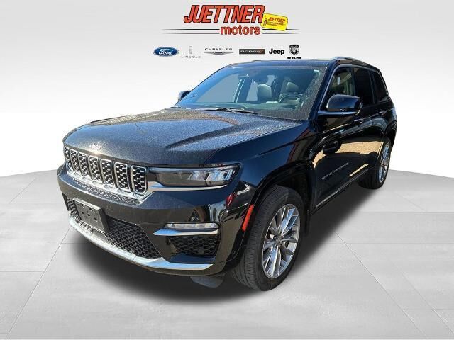 2022 Jeep Grand Cherokee Summit