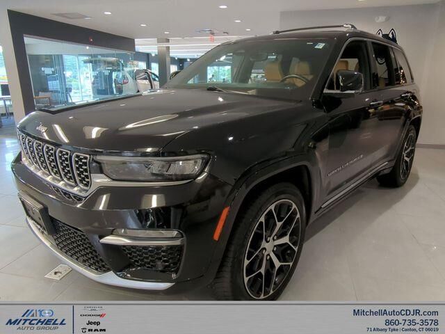 2023 Jeep Grand Cherokee Summit
