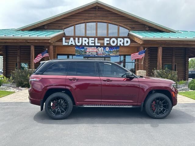 2025 Jeep Grand Cherokee Summit