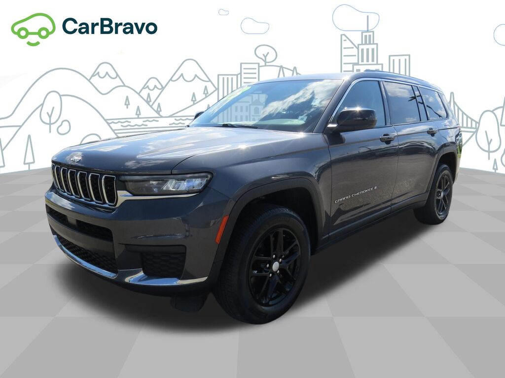 2023 Jeep Grand Cherokee L Laredo 4x2 — photo 1 of 7