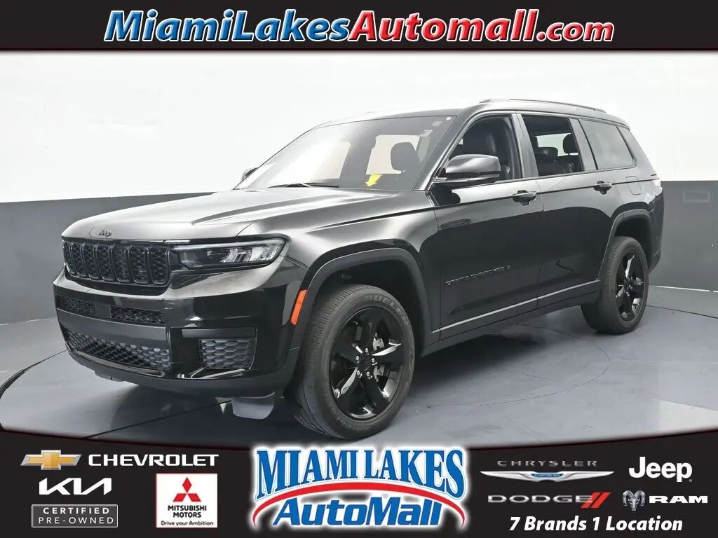 2023 Jeep Grand Cherokee L Laredo X — photo 1 of 13