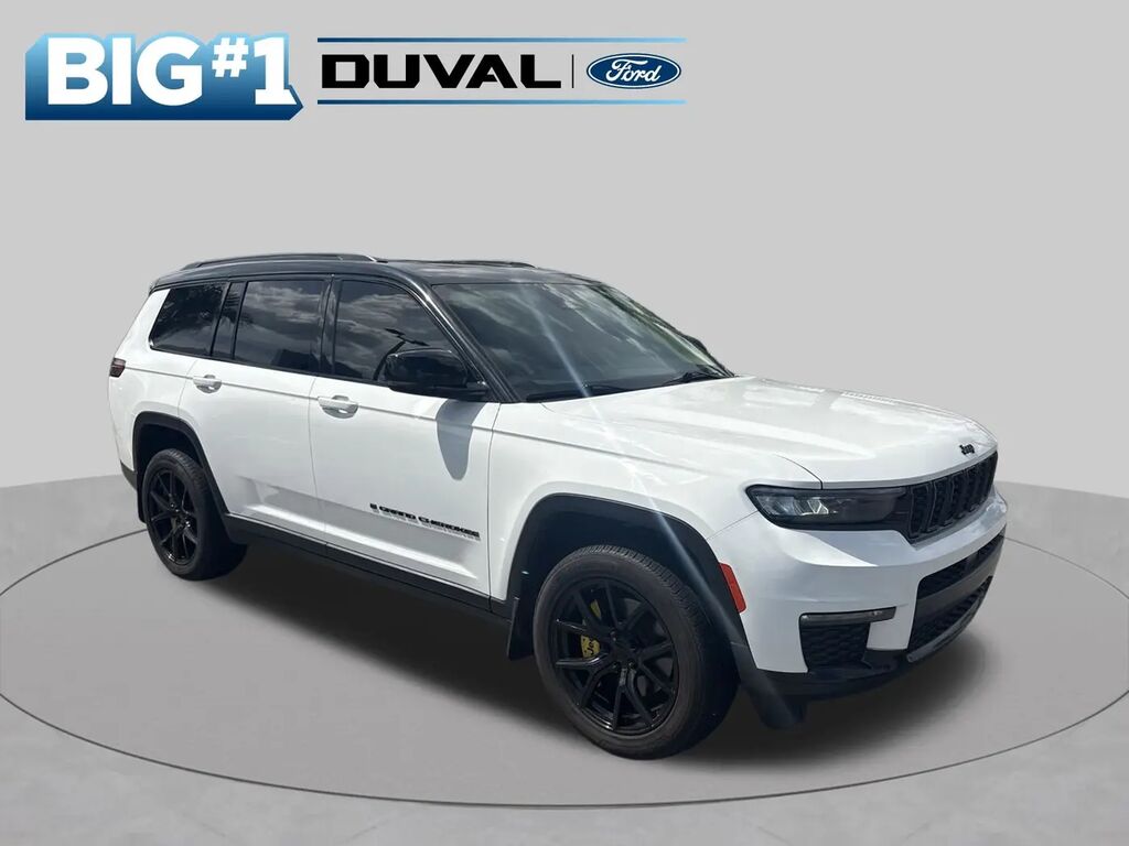 2021 Jeep Grand Cherokee L Limited — photo 1 of 13