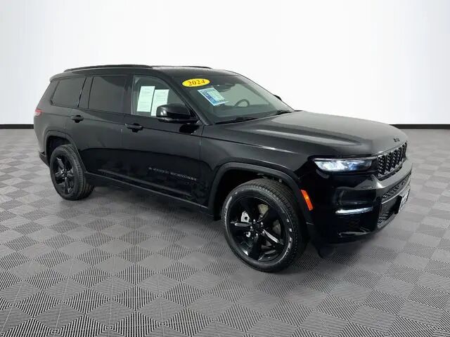 2024 Jeep Grand Cherokee L Limited — photo 1 of 13