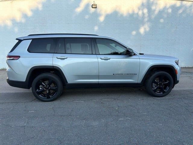2024 Jeep Grand Cherokee L Laredo