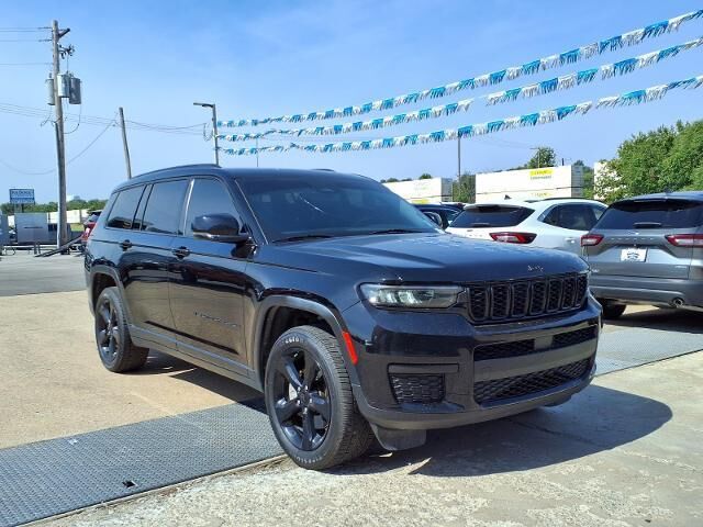 2022 Jeep Grand Cherokee L Laredo