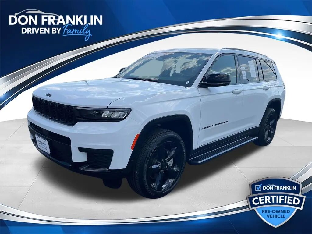 2024 Jeep Grand Cherokee L Laredo — photo 1 of 13