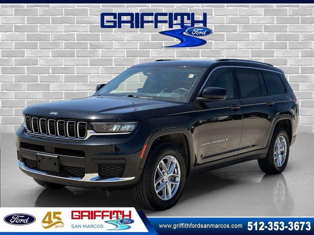 2023 Jeep Grand Cherokee L Laredo — photo 1 of 1
