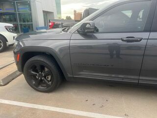 2021 Jeep Grand Cherokee L Laredo