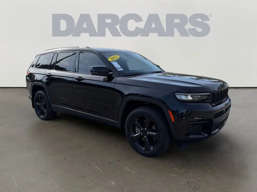 2022 Jeep Grand Cherokee L Laredo — photo 1 of 27