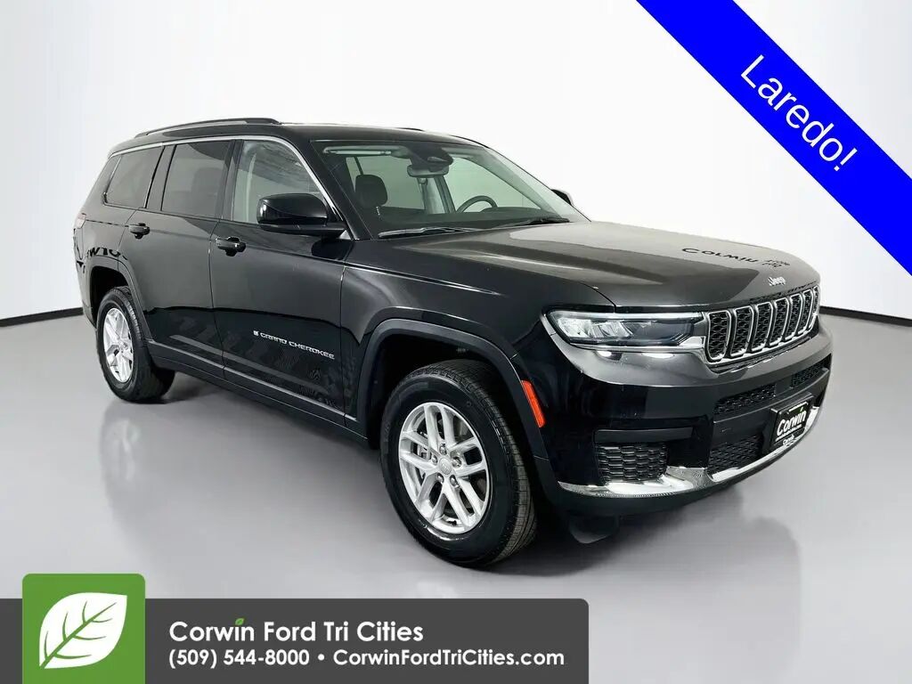 2023 Jeep Grand Cherokee L Laredo — photo 1 of 13