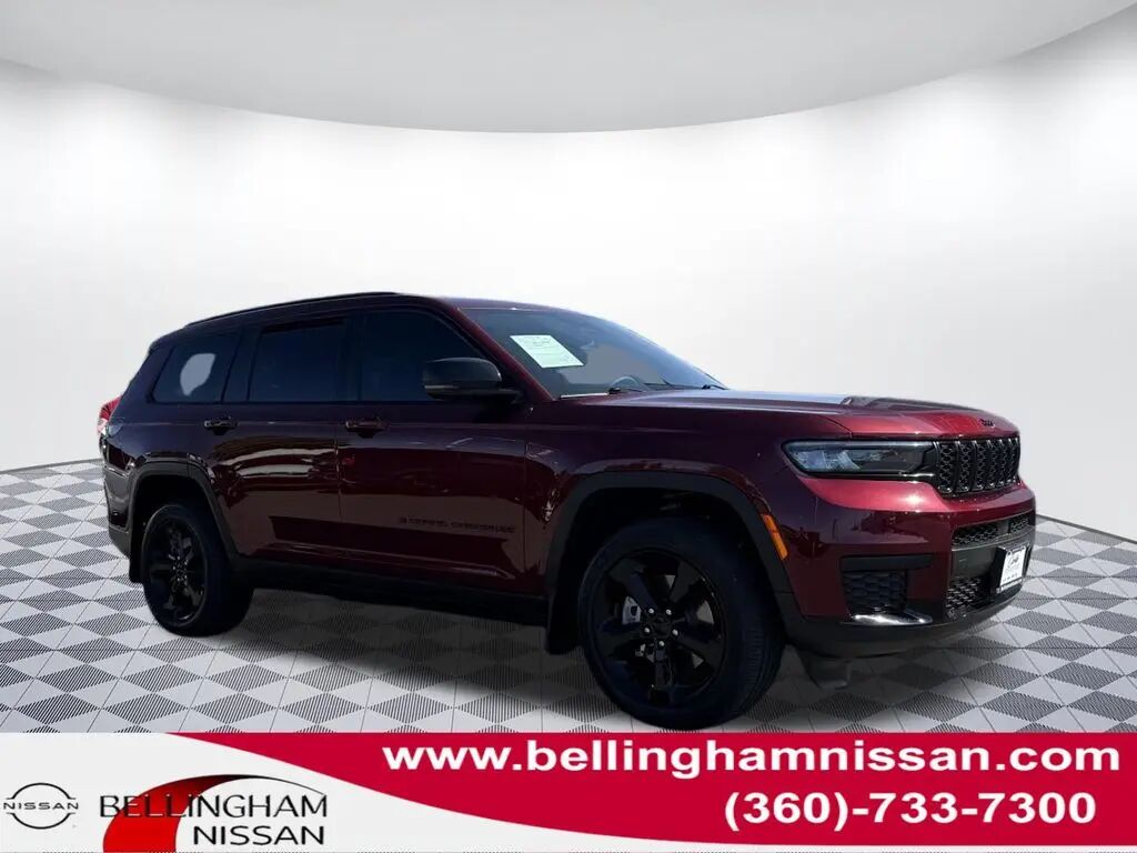 2024 Jeep Grand Cherokee L Altitude X — photo 1 of 13