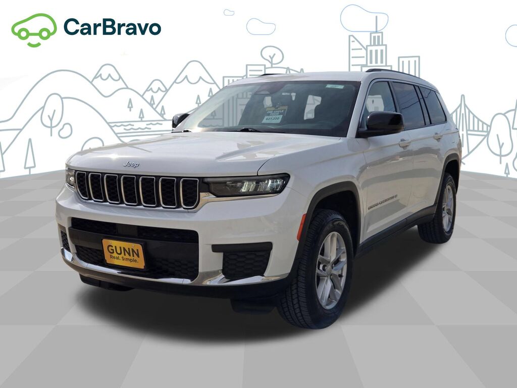 2023 Jeep Grand Cherokee L Laredo 4x4 — photo 1 of 7