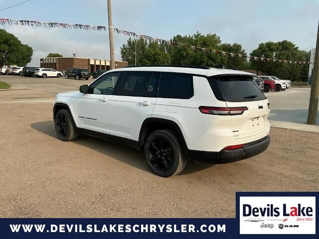2024 Jeep Grand Cherokee L Laredo