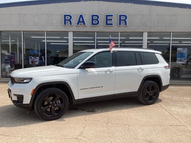 2023 Jeep Grand Cherokee L Laredo