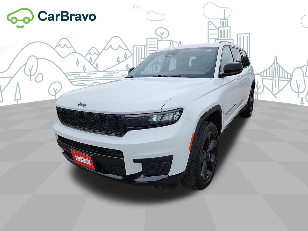 2023 Jeep Grand Cherokee L Altitude 4x4 — photo 1 of 7