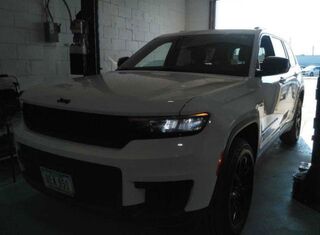 2024 Jeep Grand Cherokee L Laredo