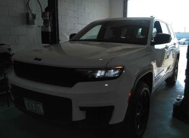 2024 Jeep Grand Cherokee L Laredo