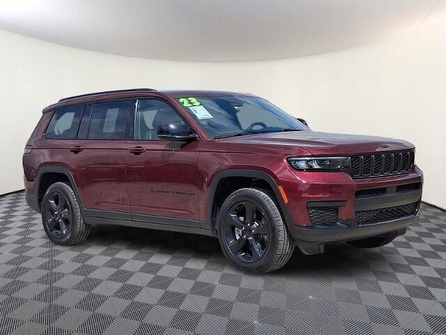 2023 Jeep Grand Cherokee L Laredo