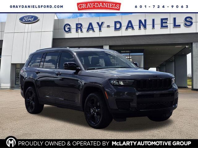 2025 Jeep Grand Cherokee L Laredo