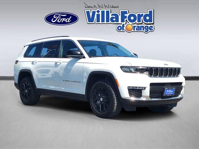 2022 Jeep Grand Cherokee L Limited — photo 1 of 13