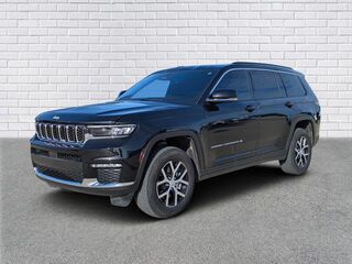 2025 Jeep Grand Cherokee L Limited — photo 1 of 13