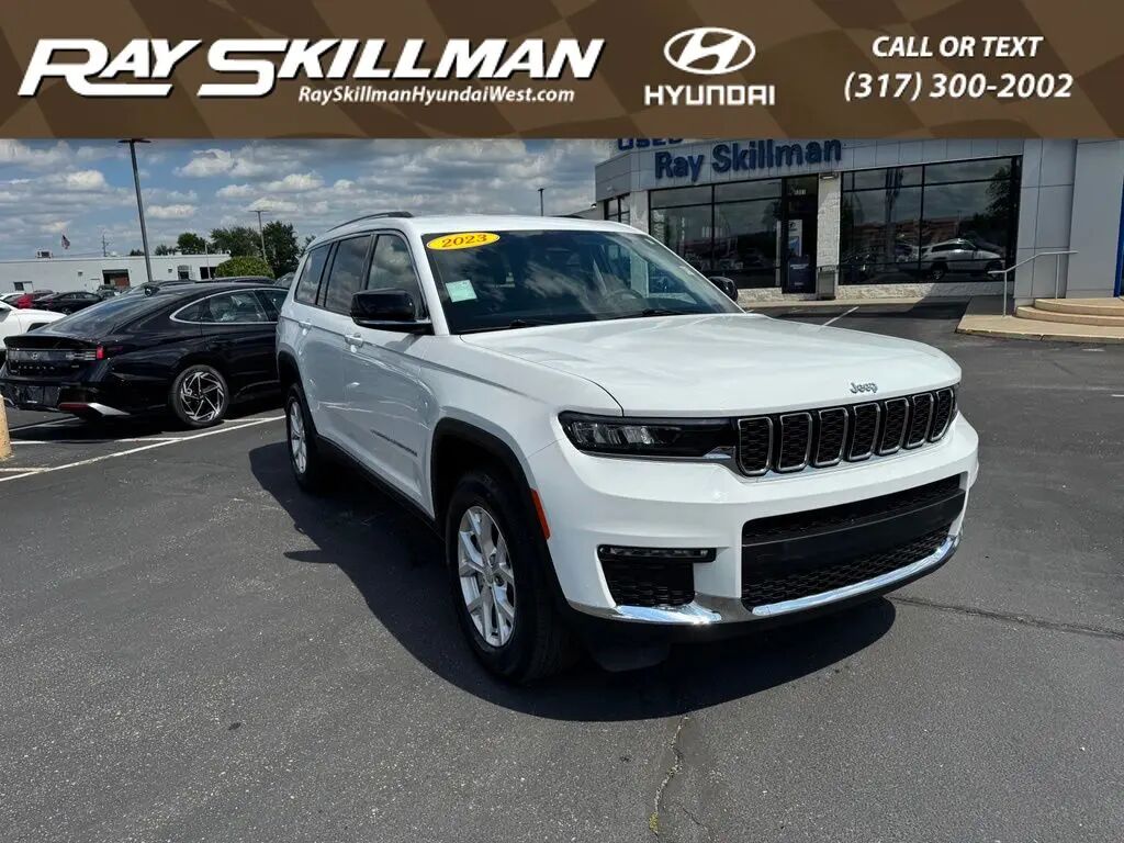 2023 Jeep Grand Cherokee L Limited — photo 1 of 13