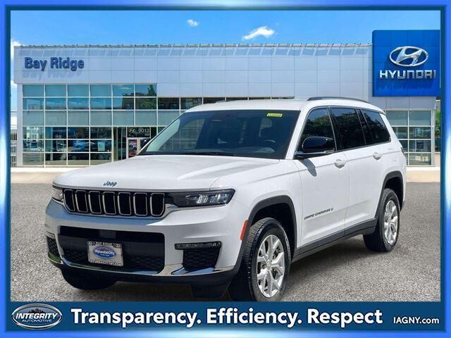 2023 Jeep Grand Cherokee L Limited — photo 1 of 13