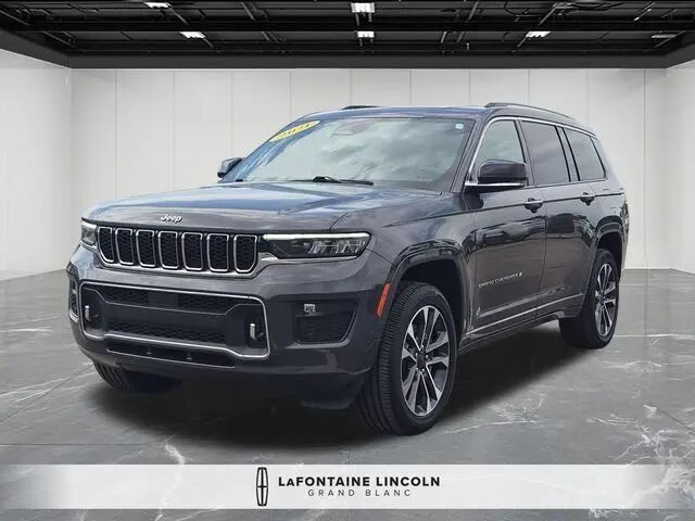 2021 Jeep Grand Cherokee L Overland — photo 1 of 13
