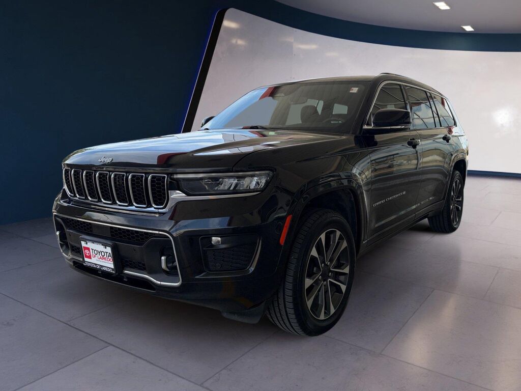 2024 Jeep Grand Cherokee L Overland — photo 1 of 13