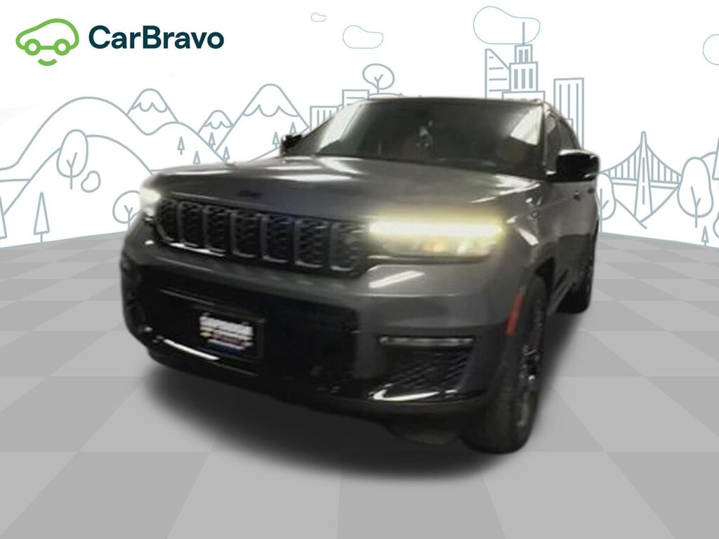 2024 Jeep Grand Cherokee L Summit Reserve 4x4 — photo 1 of 7
