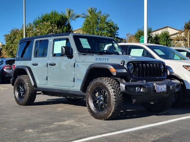 2025 Jeep Wrangler Willys '41 4xe